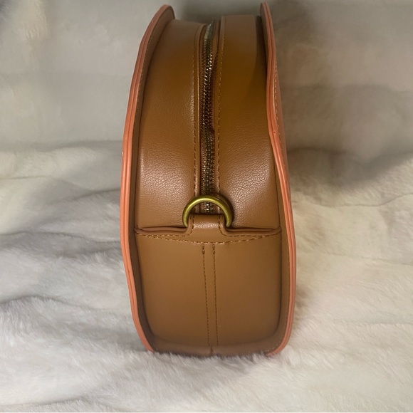 Excellent Condition Loungefly Star Wars The Mandalorian The Child Cradle Bag - Picture 11 of 11